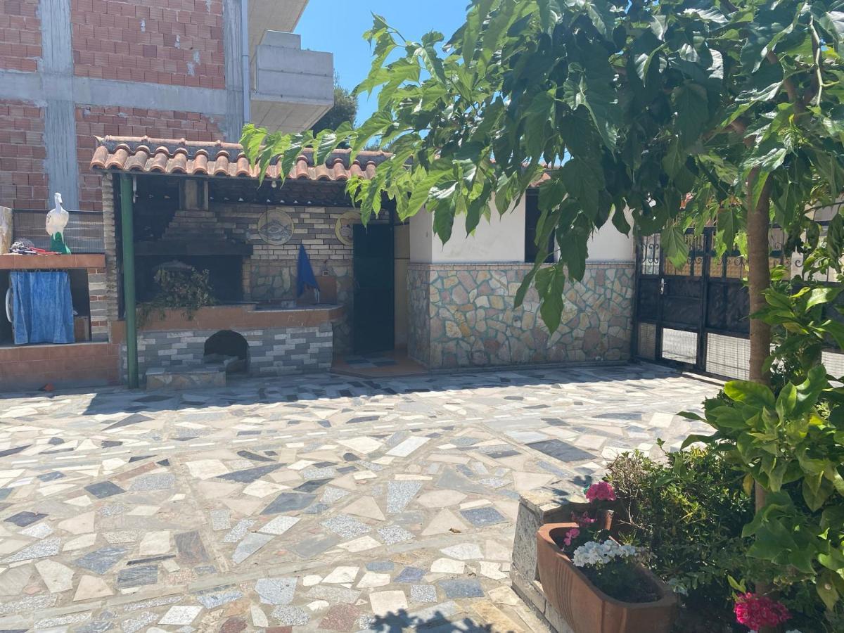 Villas Apartments Shahaj Vlore Exterior photo